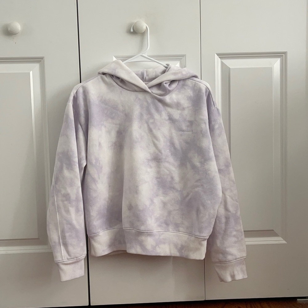 purple and white tie dye sweatshirt